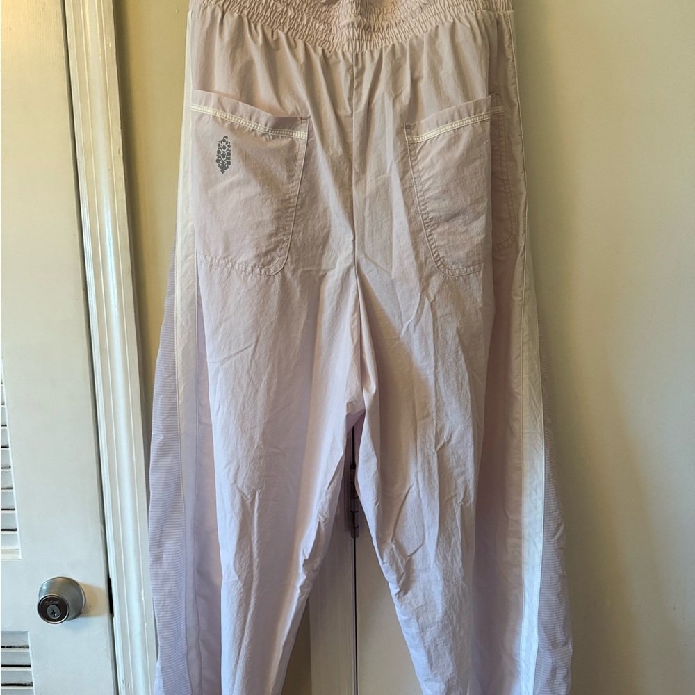 Light Lavender Joggers With Drawstring Waist - image 4